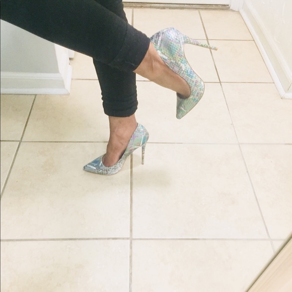 💥Last Pair!! New Bella Marie Pointy Toe Heels - Picture 7 of 8